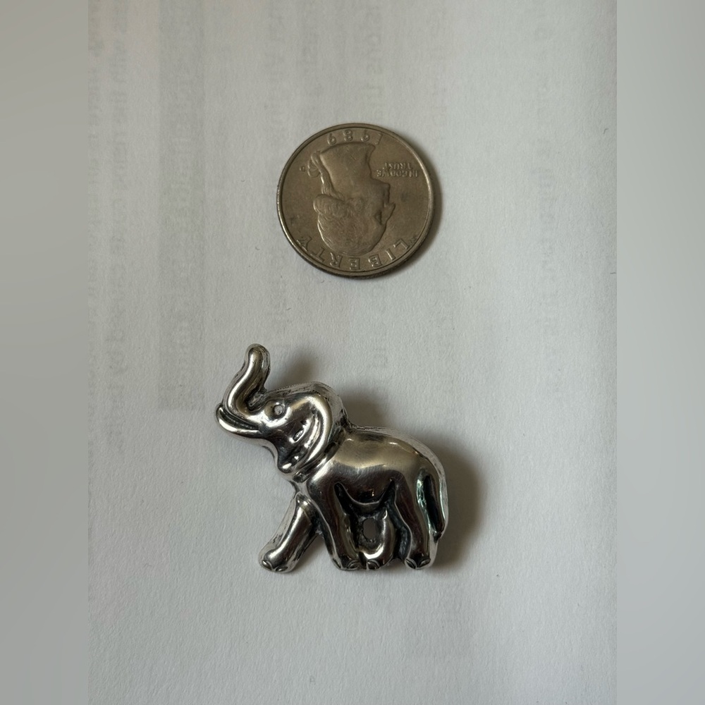 Vintage Mexico Silver Elephant Brooch